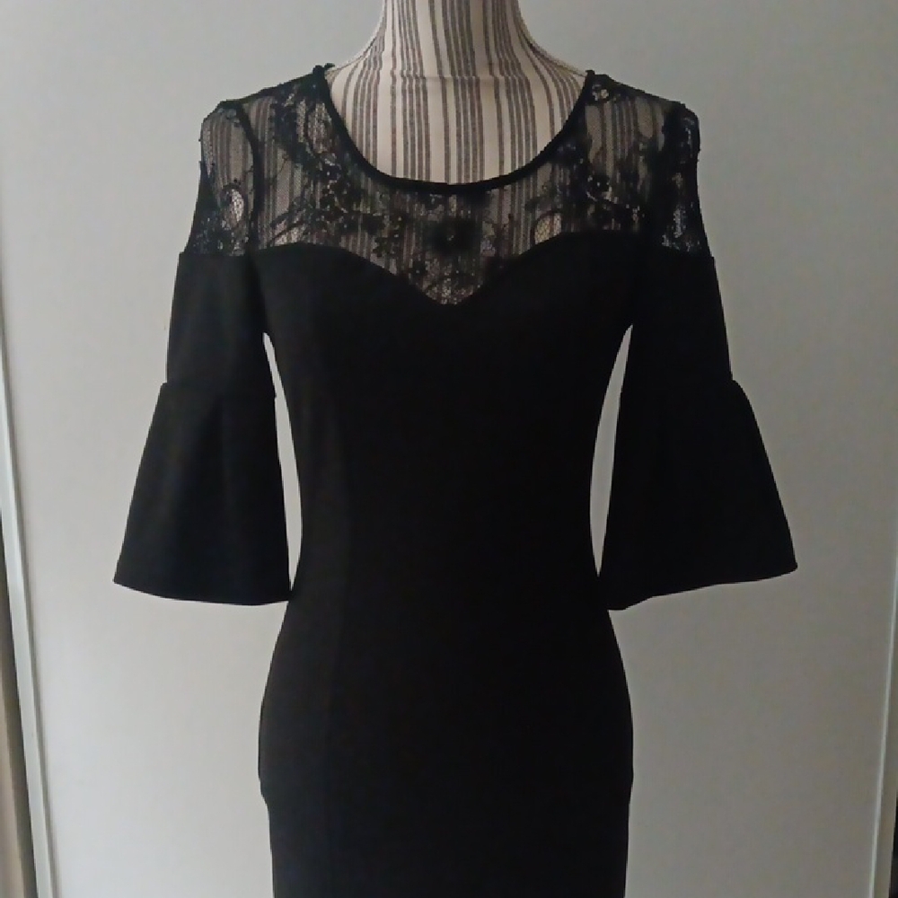 Elegant Black Lace Dress